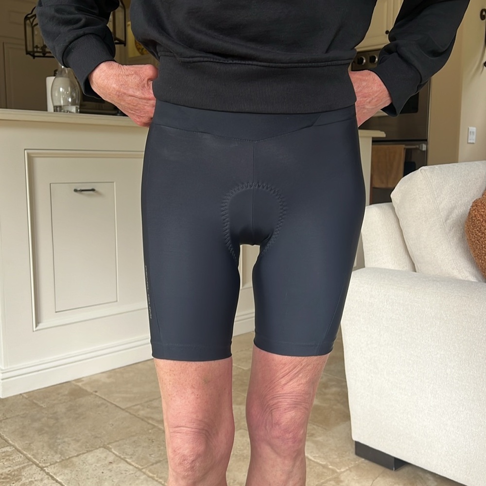 Pearl iZumi bike shorts black